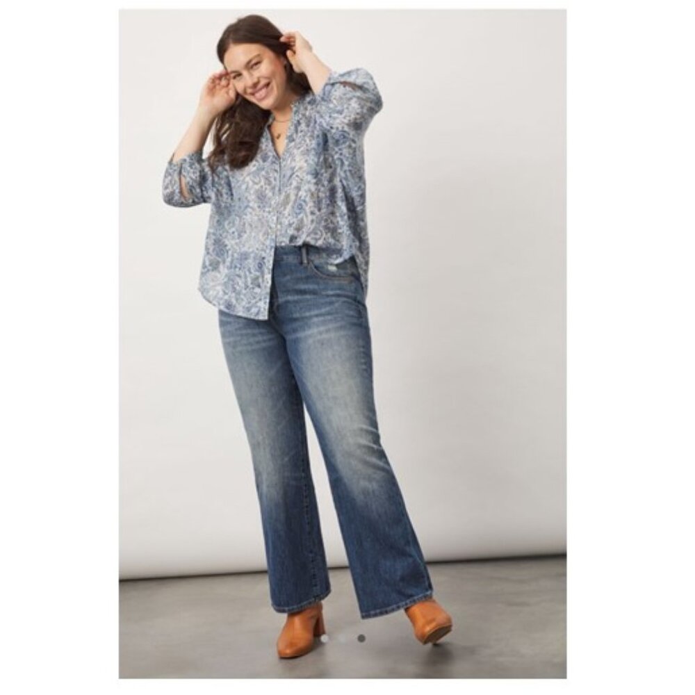 NWT-Anthropologie Pilcro Ultra High-Rise Bootcut Jeans - Med Blue - 32